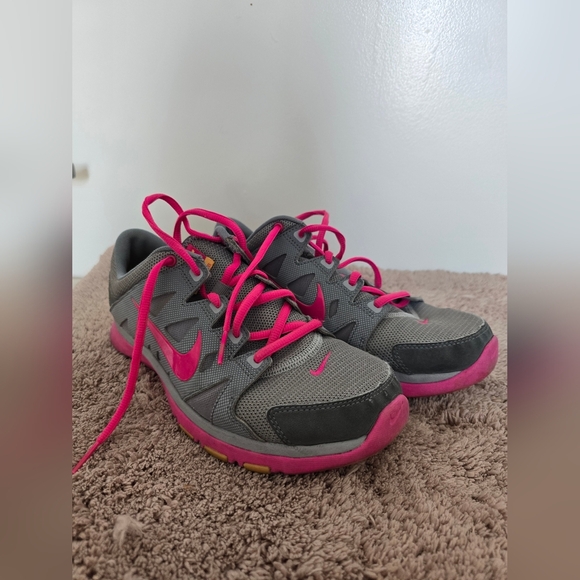Nike Gray and Pink Athletic Running Shoes - Picture 8 of 8